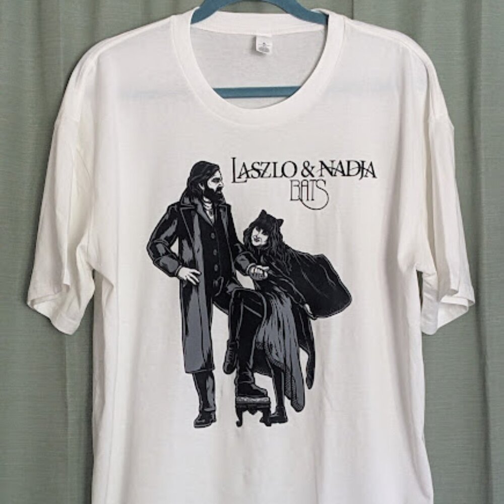 Laszlo & Nadja What We Do In The Shadows XL Unisex T-shirt